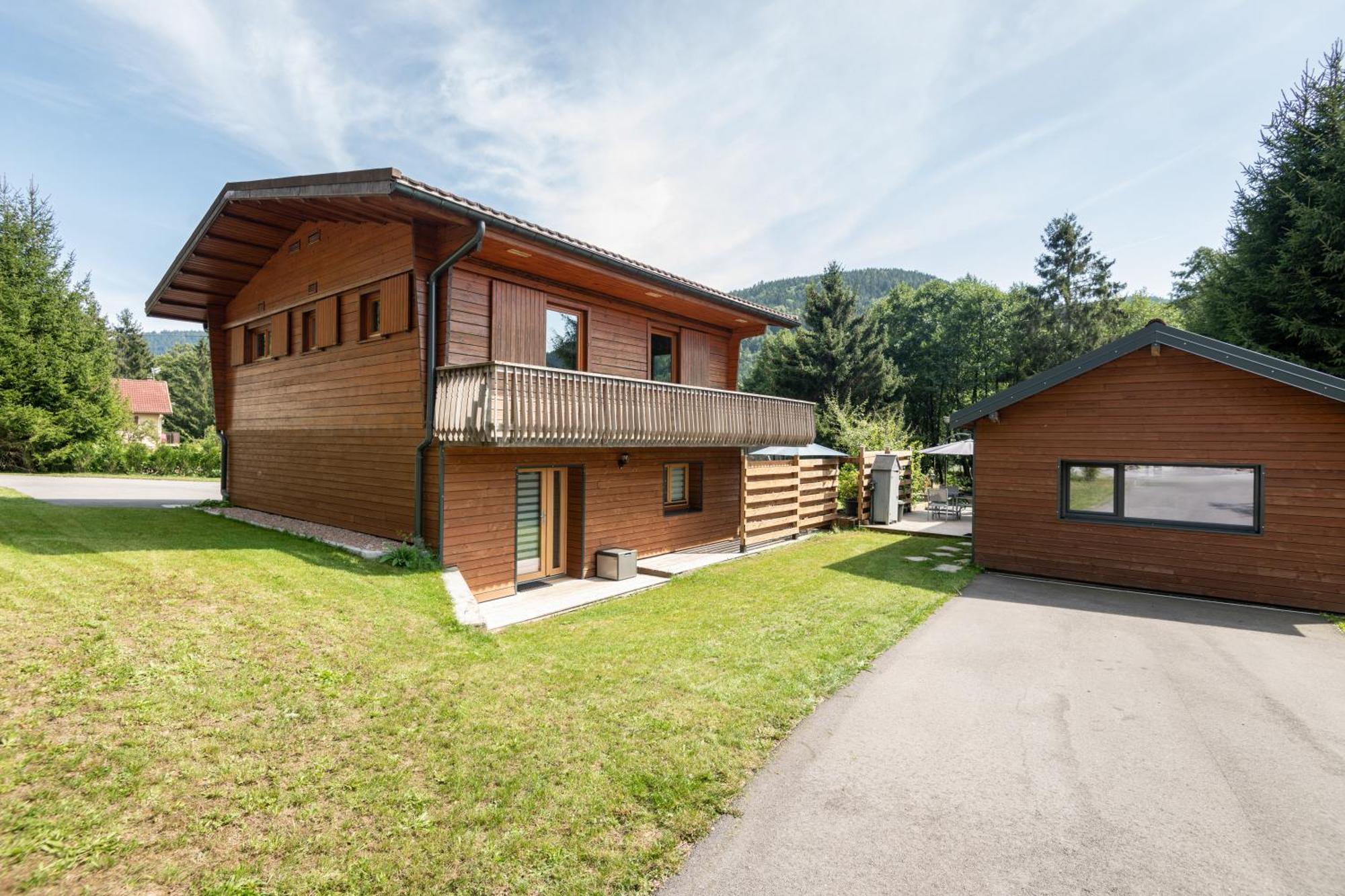 Chalets Du Bouchot & Jacuzzi Privatif Proximite Gerardmer & La Bresse Rochesson Екстер'єр фото